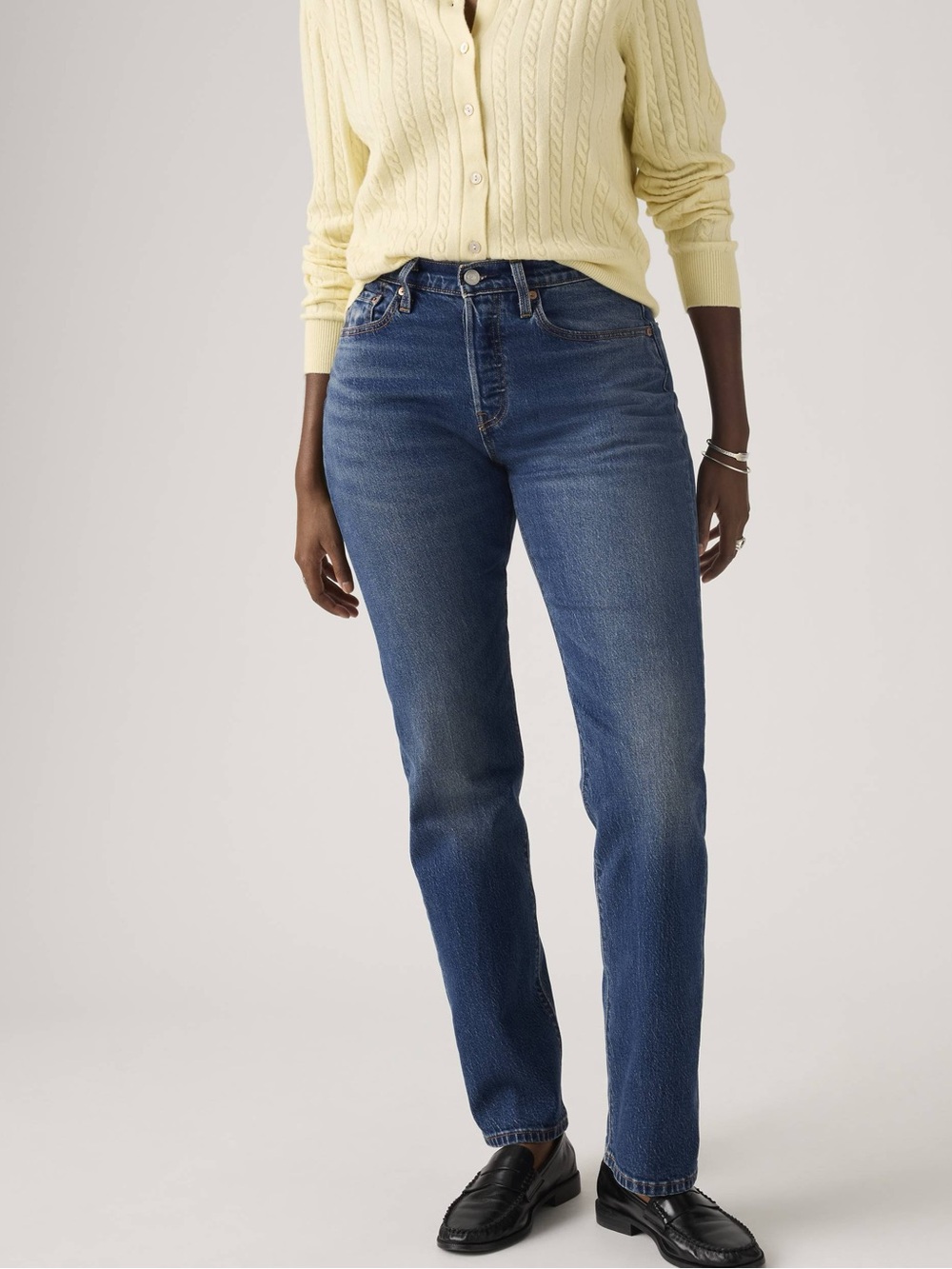 Levi's classic 501 Straight-Leg Jeans in Medium Blue Wash w28/l32
